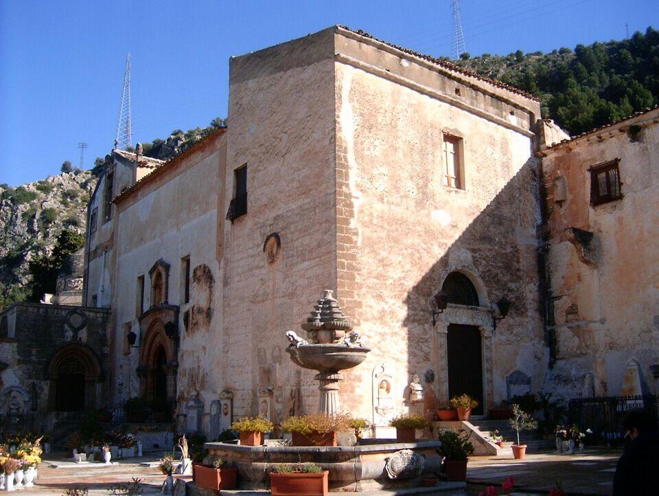 Convento di Santa Maria di Gesù Sicilia in Rete